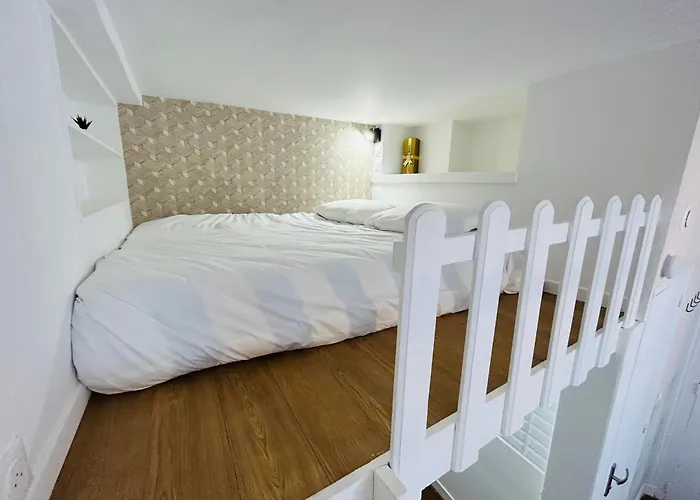 Le Champagne Coquebert Centre-ville Апартаменты