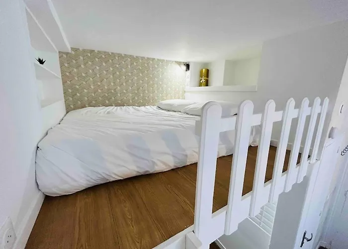 Le Champagne Coquebert Centre-ville Apartment *