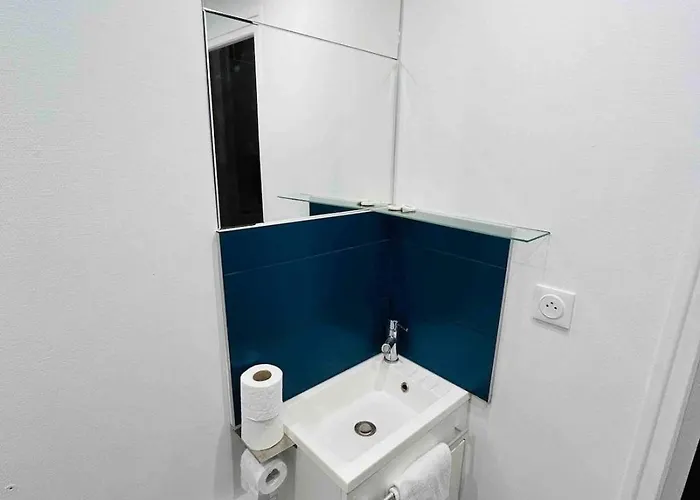 Le Champagne Coquebert Centre-ville Реймс